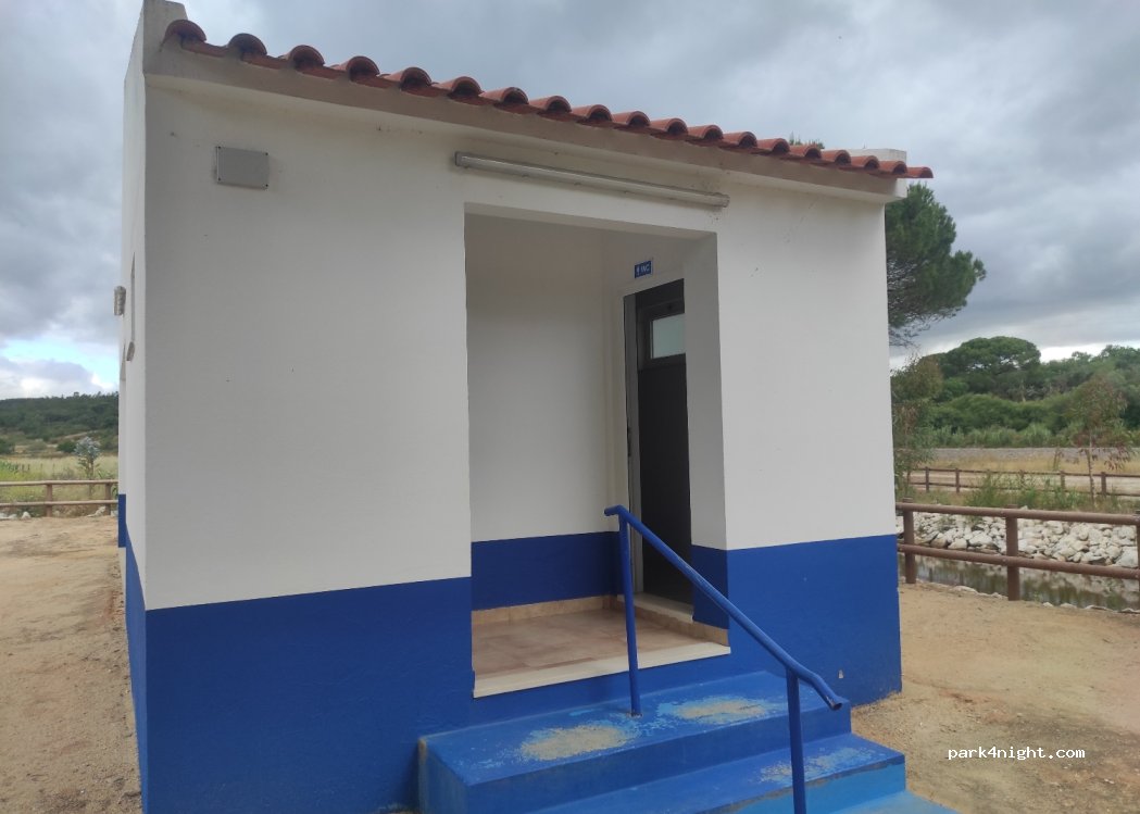 Almeirim,26 R. de Baixo thumbnail 3