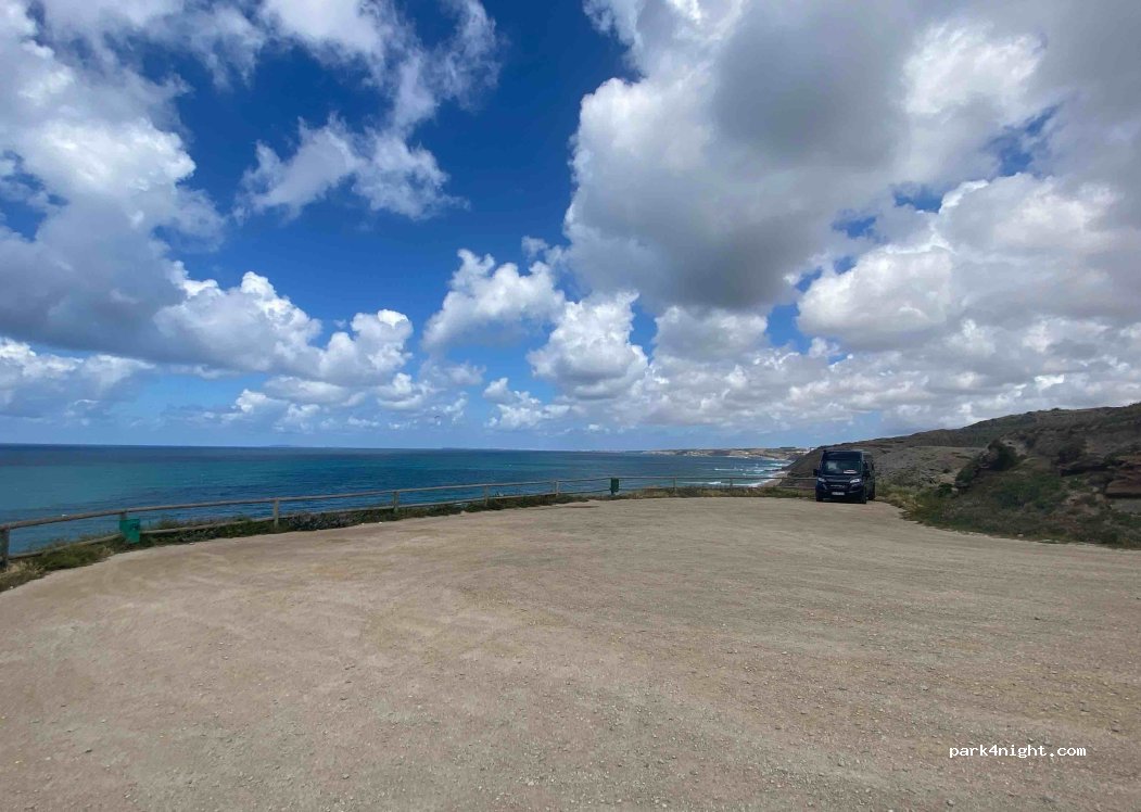 Atalaia, 27 Rua Vale Bravo thumbnail 4