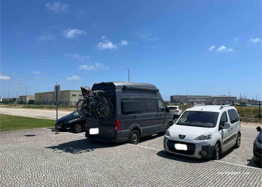 Peniche, 14 Avenida Monsenhor Bastos thumbnail 2