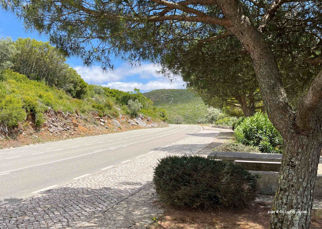 Minde,Estr. da Serra de Santo António thumbnail 2