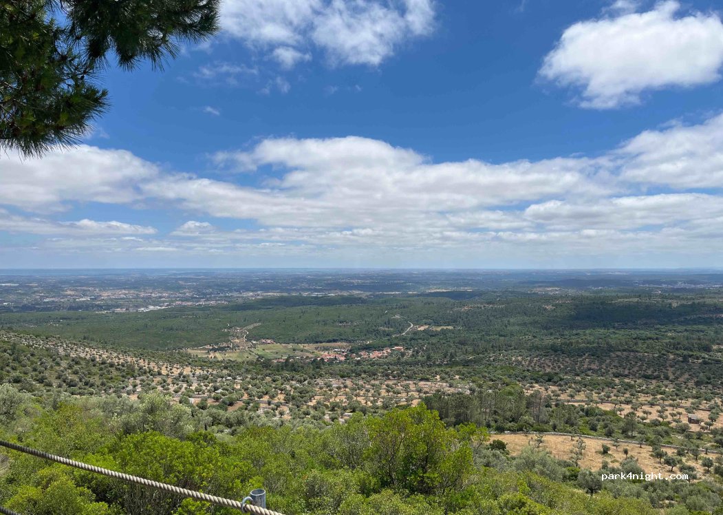 Minde,Estr. da Serra de Santo António thumbnail 3