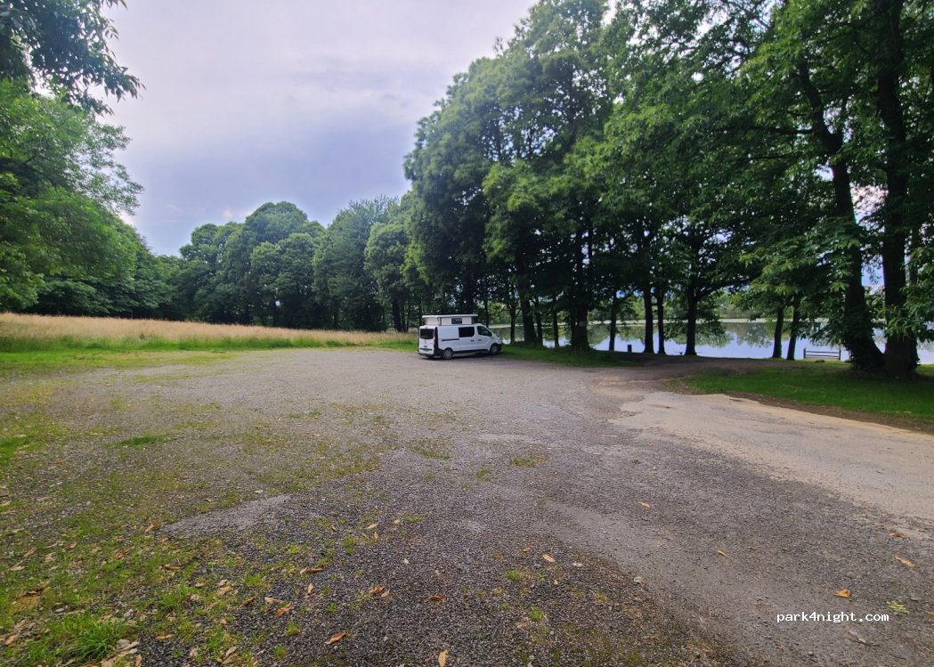 Juvigné - D165 photo 3
