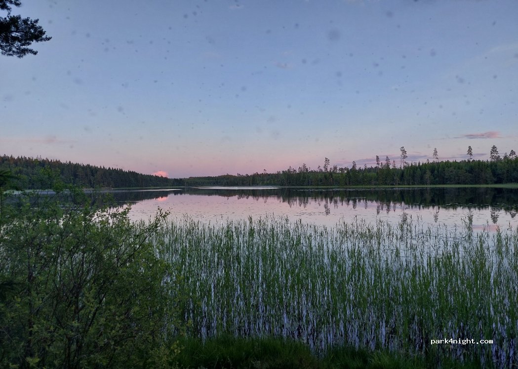 (450 84) Flötemarken - Unnamed Road photo 2