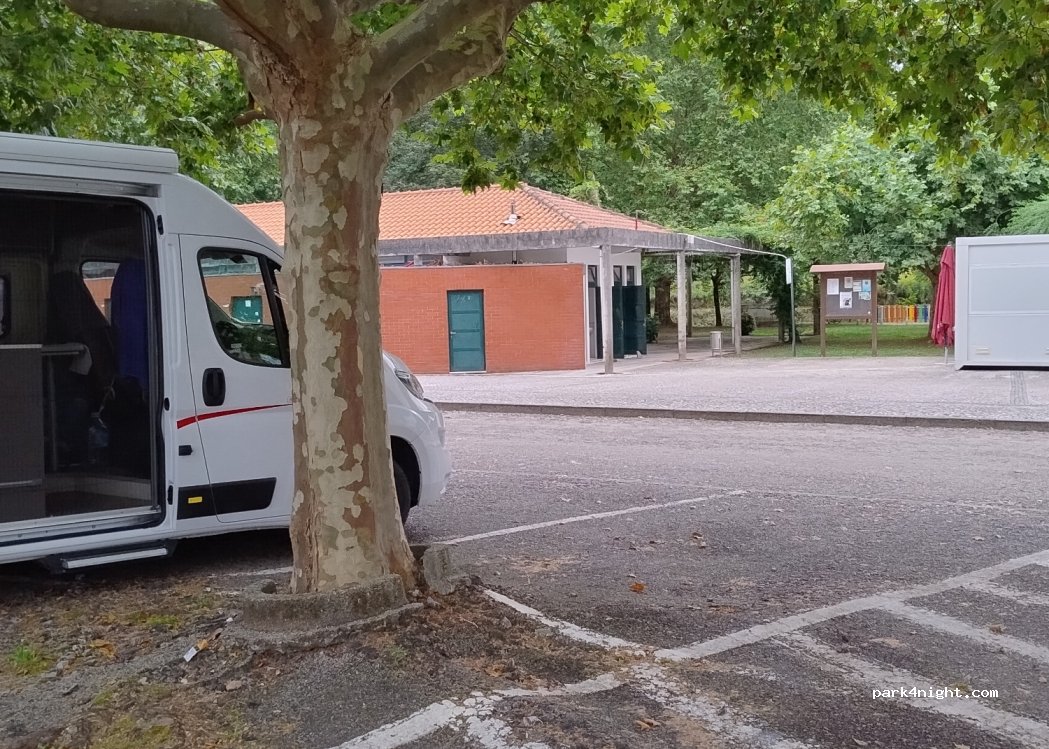 Vale de Cambra, 143 EM548 thumbnail 3