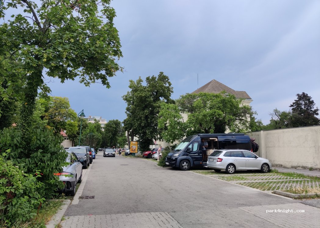 Parkplatz Friedrich-Schiller-Straße