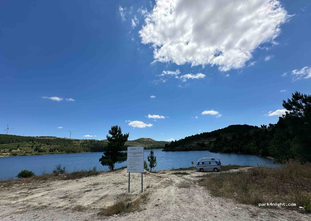 Santa Cruz de Lumiares, - photo 1