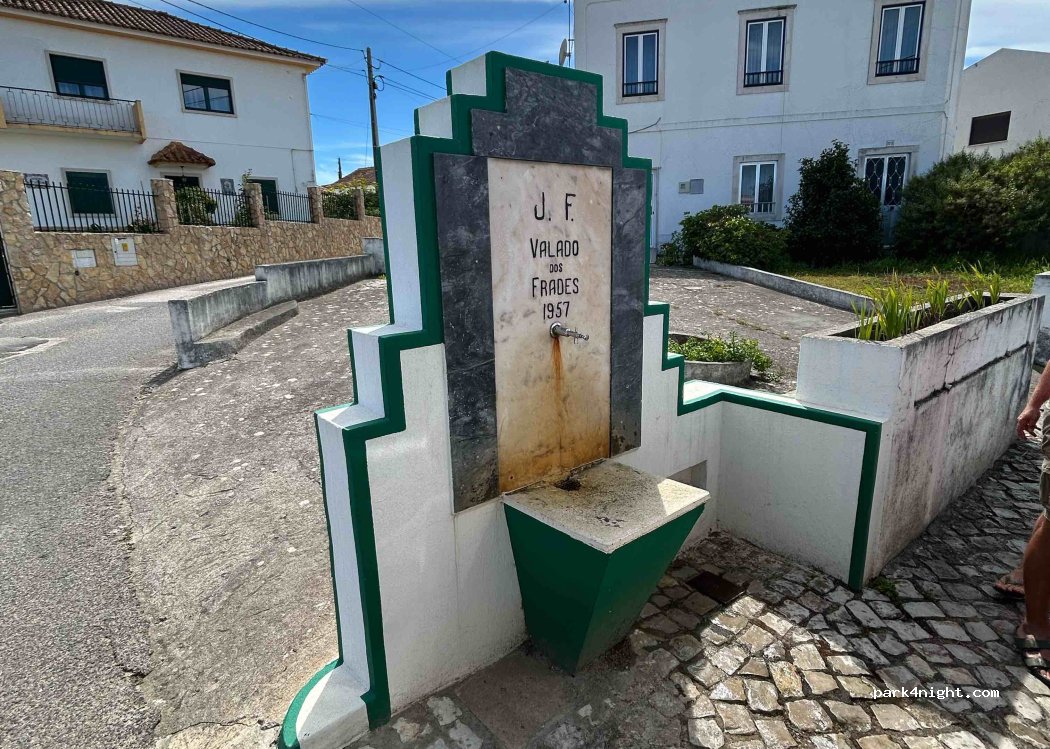 Valado dos Frades, 268 Rua Professor Arlindo Varela thumbnail 3