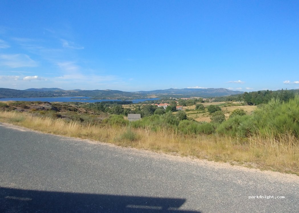 Requiás, thumbnail 2