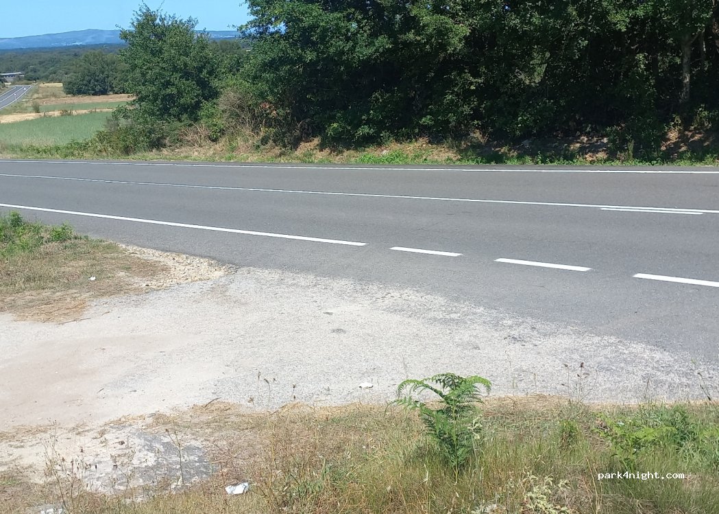 Paradela de Abeleda,OU-302 thumbnail 2