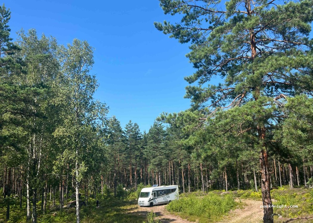 (570 81) Järnforsen - Unnamed Road photo 2