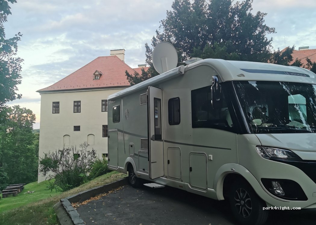 (992 01) Modrý Kameň - 4 Zámocká photo 3