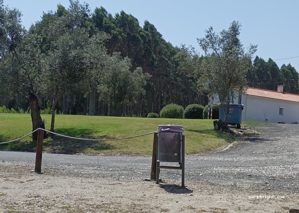 Olho Marinho, 15 Est. Real thumbnail 4