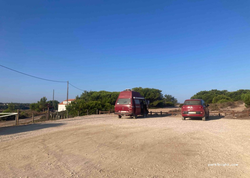 Melides,  Estrada da Praia da Vigia thumbnail 3