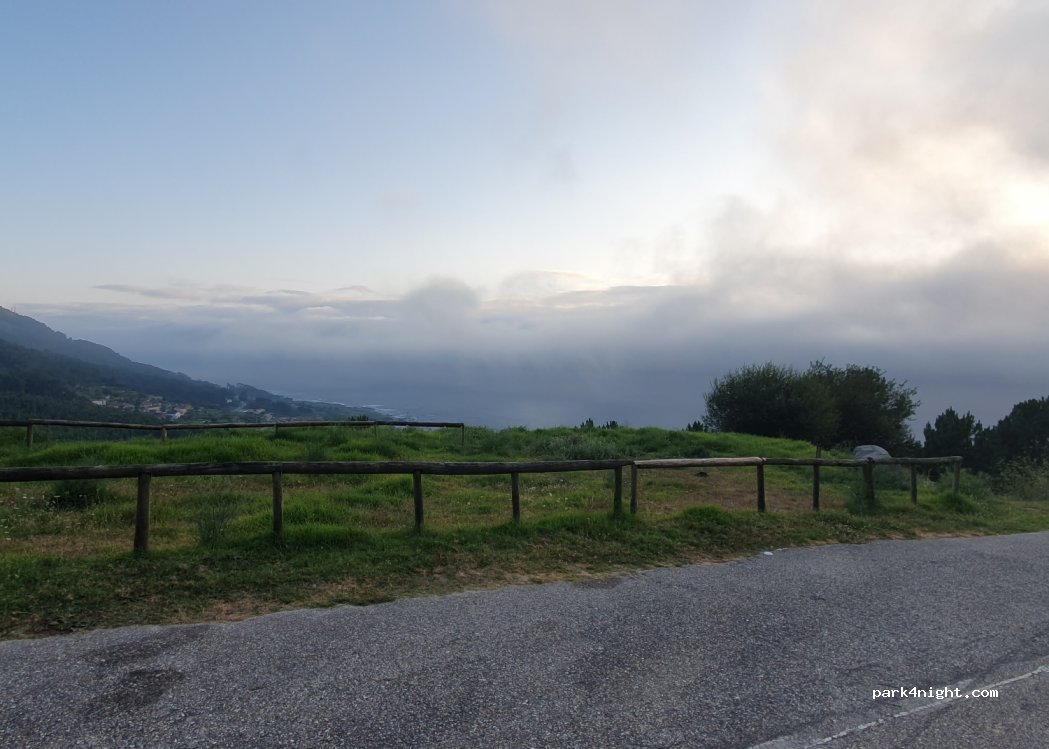 Oia,Unnamed Road thumbnail 2