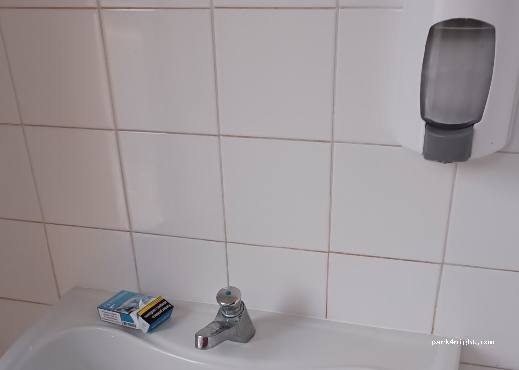 Budens, 44A Rua Direita thumbnail 2