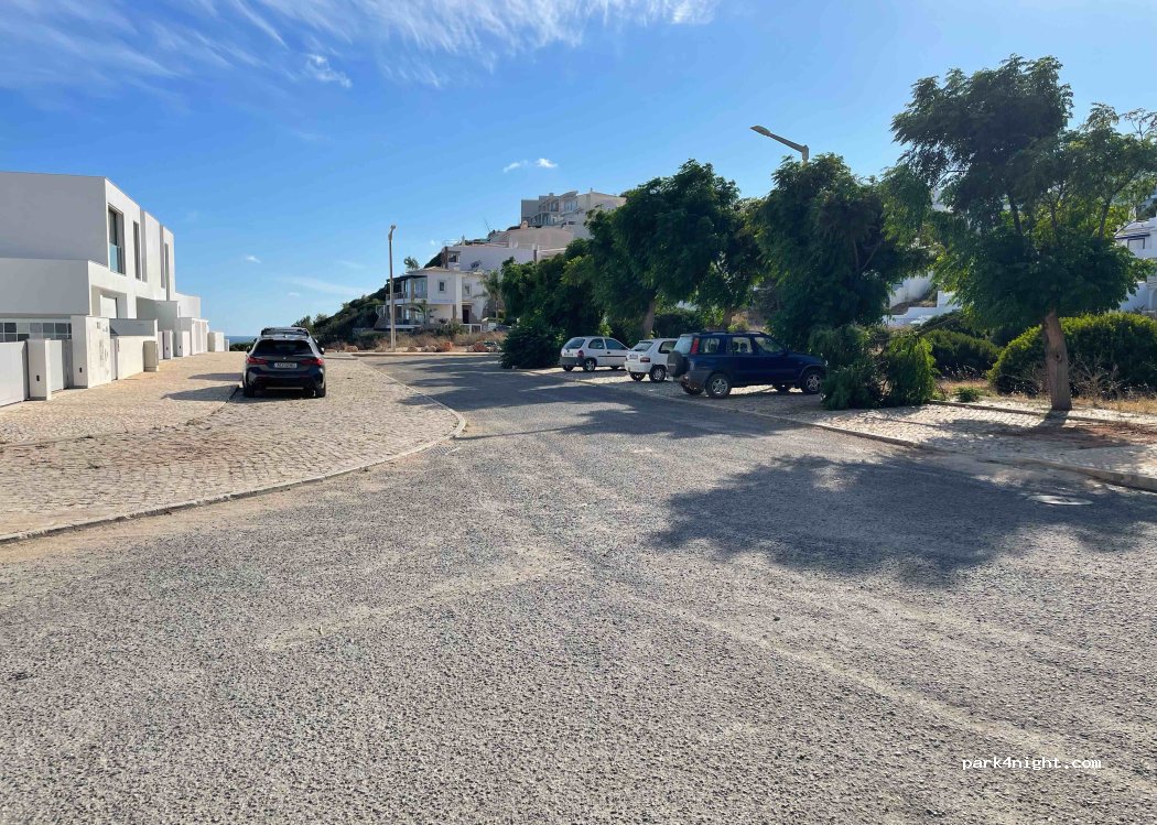 Salema, 25 Bairro Social Encosta do Sol thumbnail 2