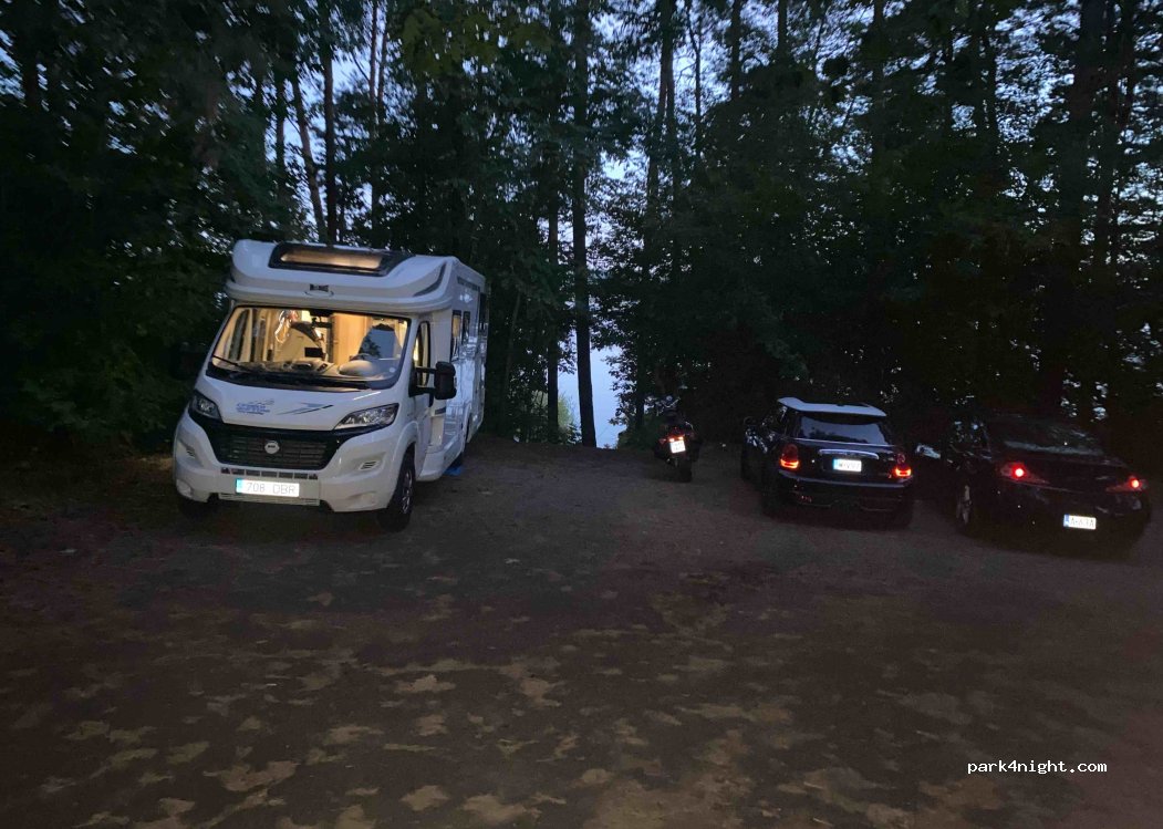 (05-140) Skubianka - 26 Żeglarska photo 4