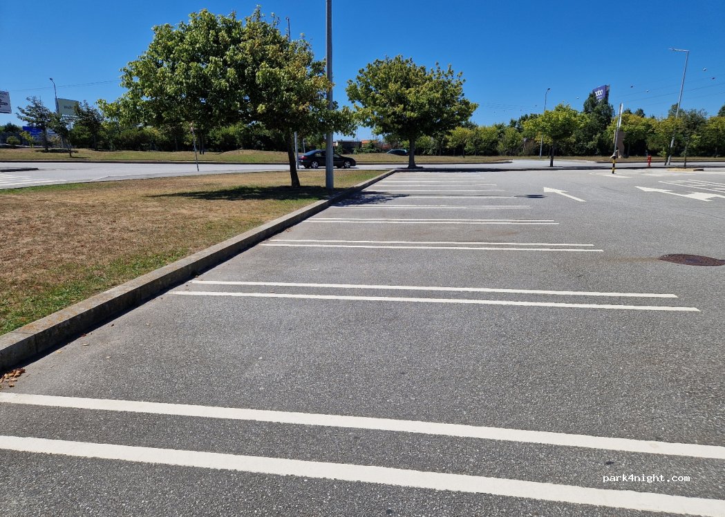 Leça da Palmeira,Unnamed Road thumbnail 2