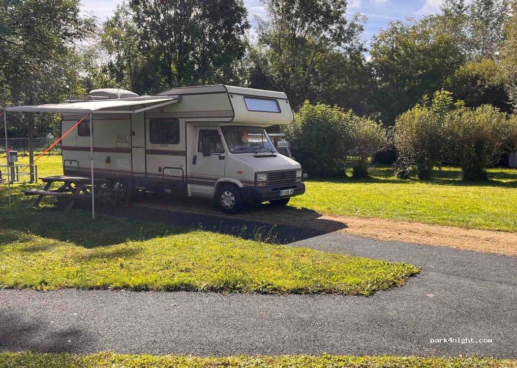 CAMPING MUNICIPAL photo 3