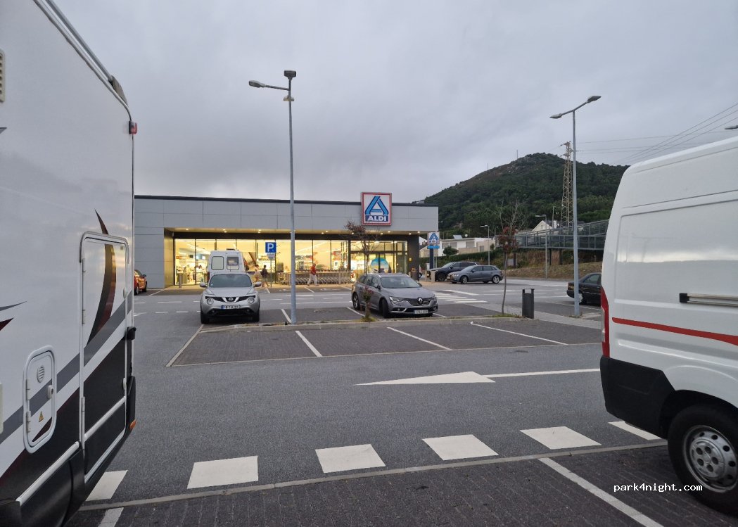 Vila Praia de Âncora, 103 Rua António Pedro thumbnail 3