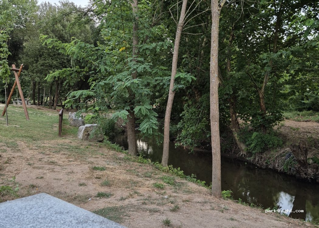 Lousada,268 Rua de 5 de Outubro thumbnail 2