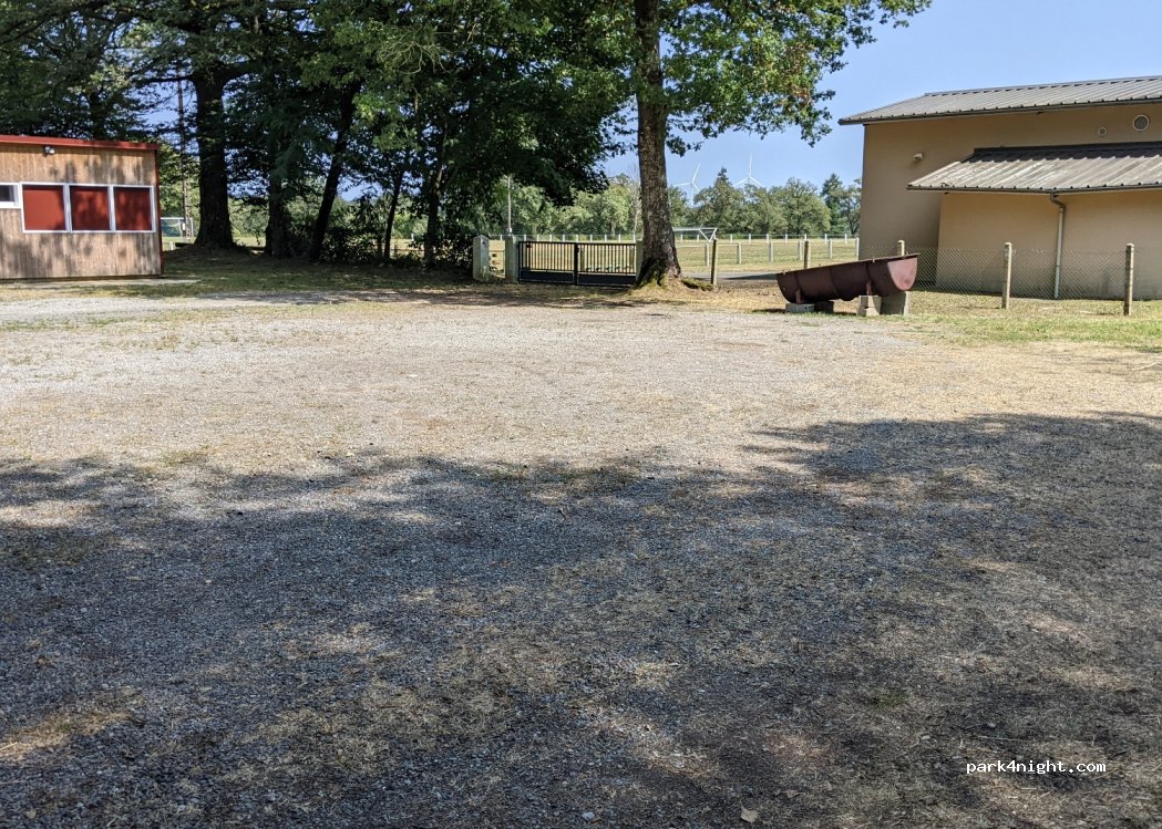 Saint-Junien-les-Combes - 15 Rue du Stade photo 3