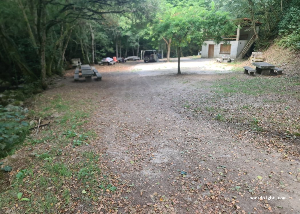 Padrenda, 24 Lugar Freans thumbnail 2