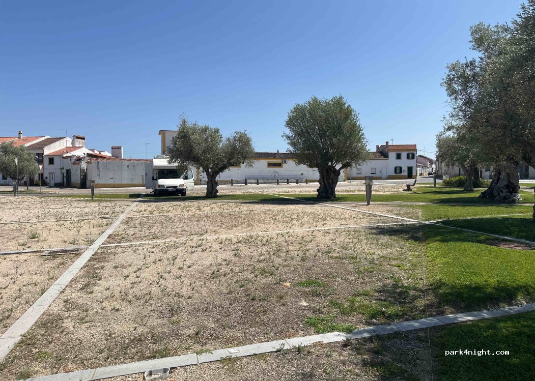 Nisa, 220 Largo da Cabine Eléctrica thumbnail 3