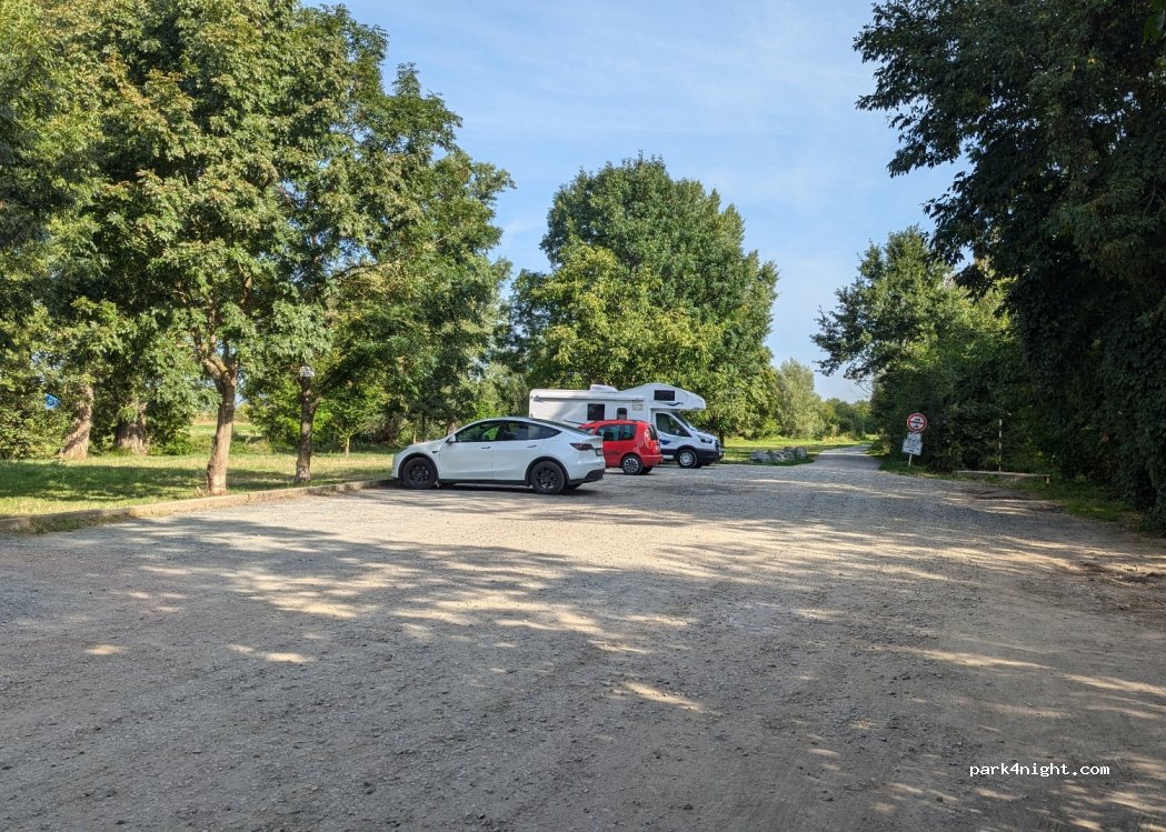 (643 00) Brno - 78 Zámecká photo 5