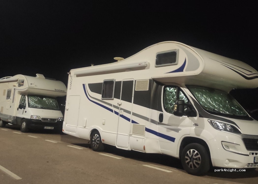 Cáceres, 13 Calle Juan Ramón Marchena thumbnail 3