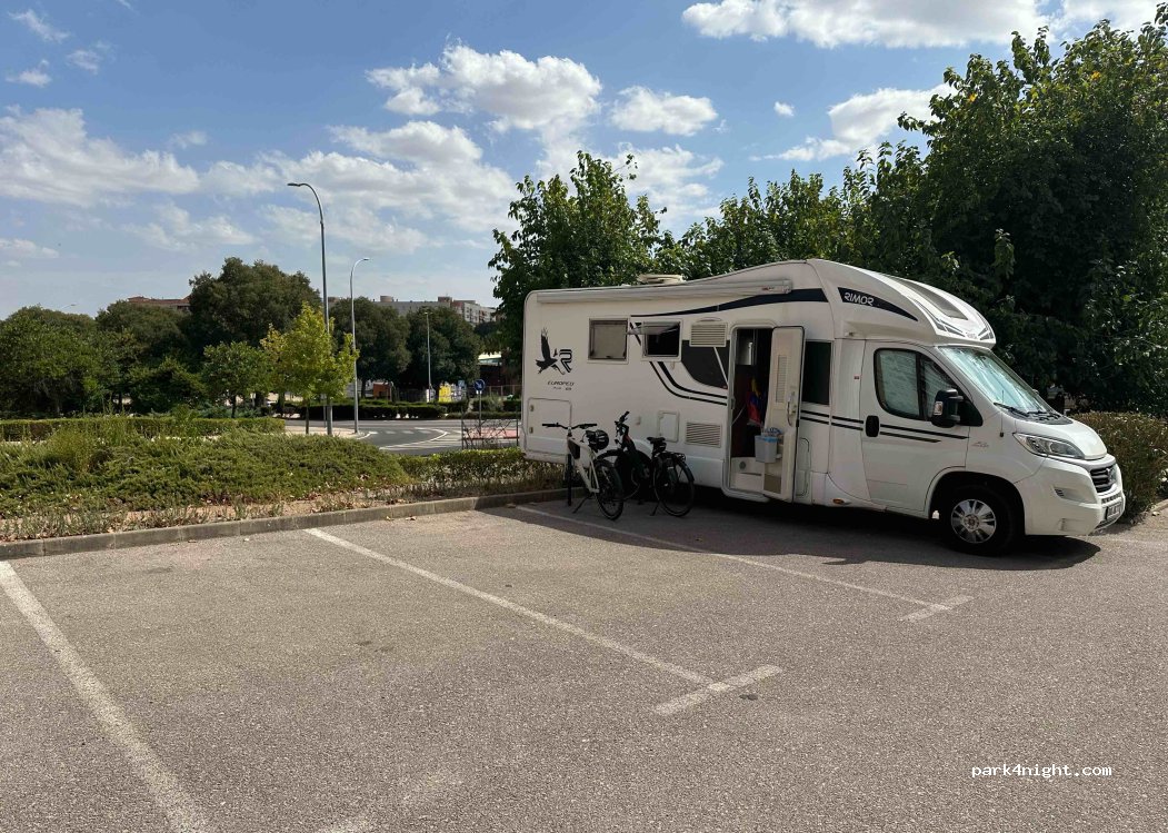 Cáceres, 2 Calle Grecia thumbnail 4