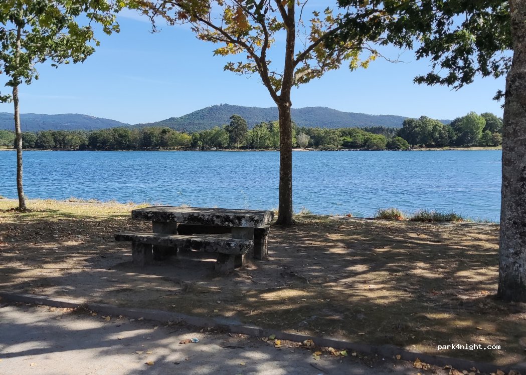 Serreleis, 878 Avenida do Barco do Porto thumbnail 2