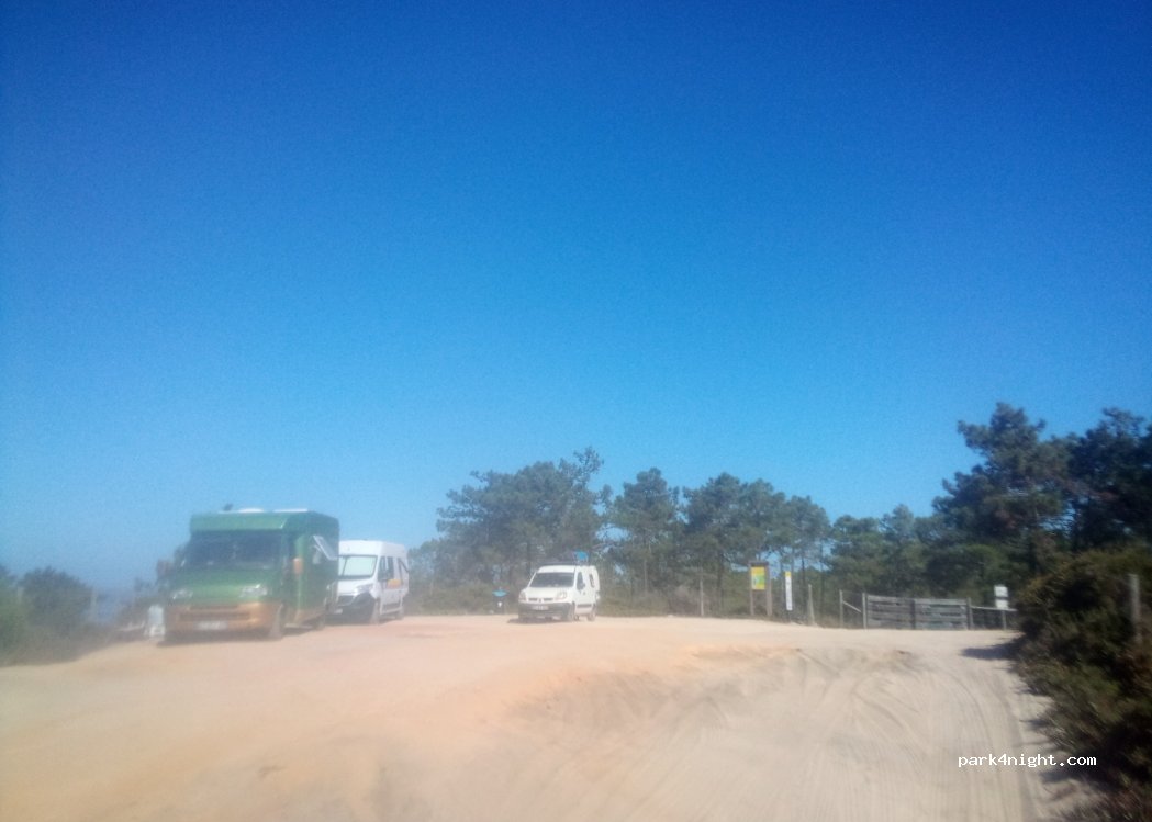 Sines,Unnamed Road thumbnail 3