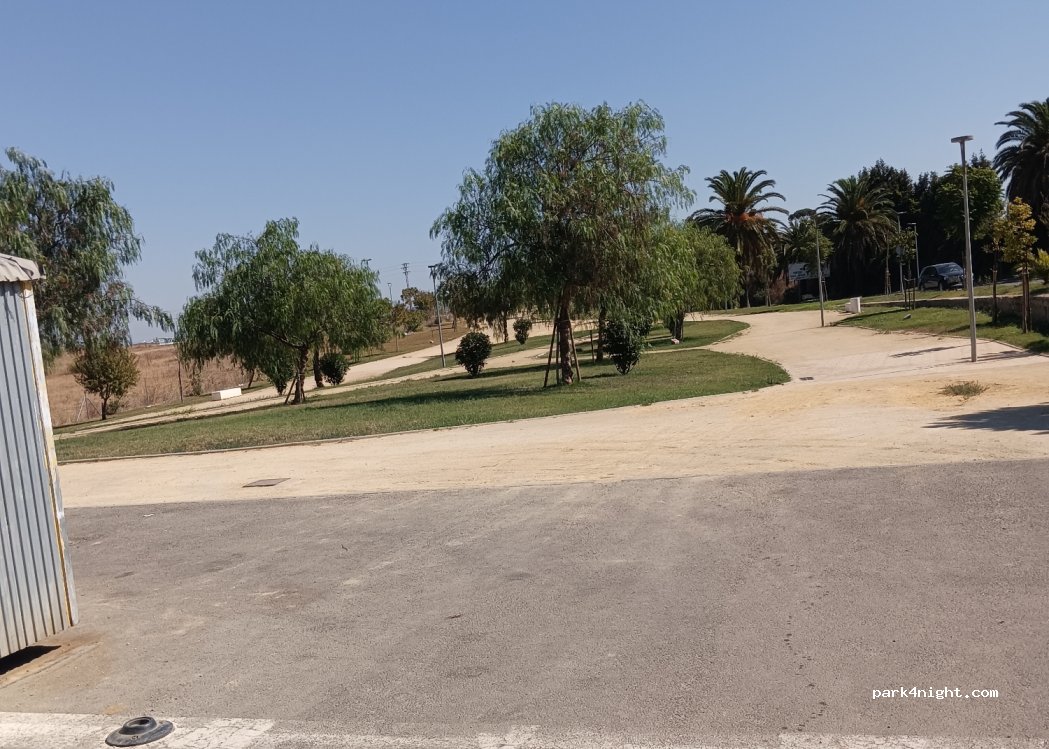 Moguer, 181 Avenida de la Constitución thumbnail 2