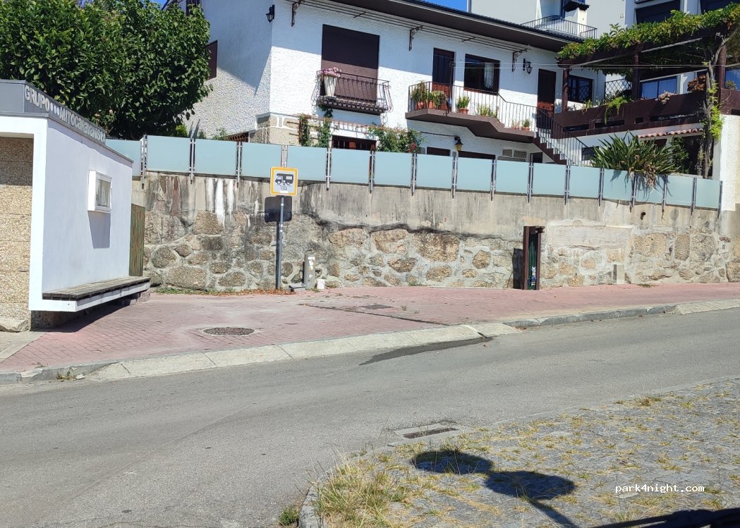 Sobrado, 91 Rua Emídio Navarro thumbnail 4