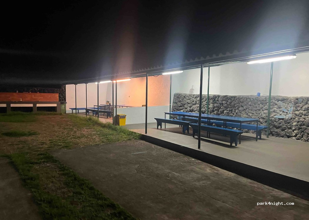 Parque de Campismo da Urzelina thumbnail 3