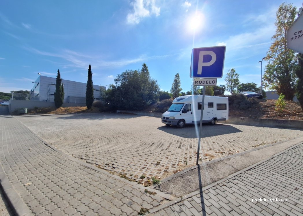 Sesimbra,R. Saúl Dias thumbnail 3