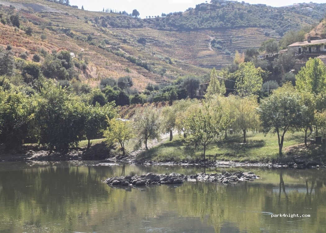 Nagozelo do Douro, thumbnail 4