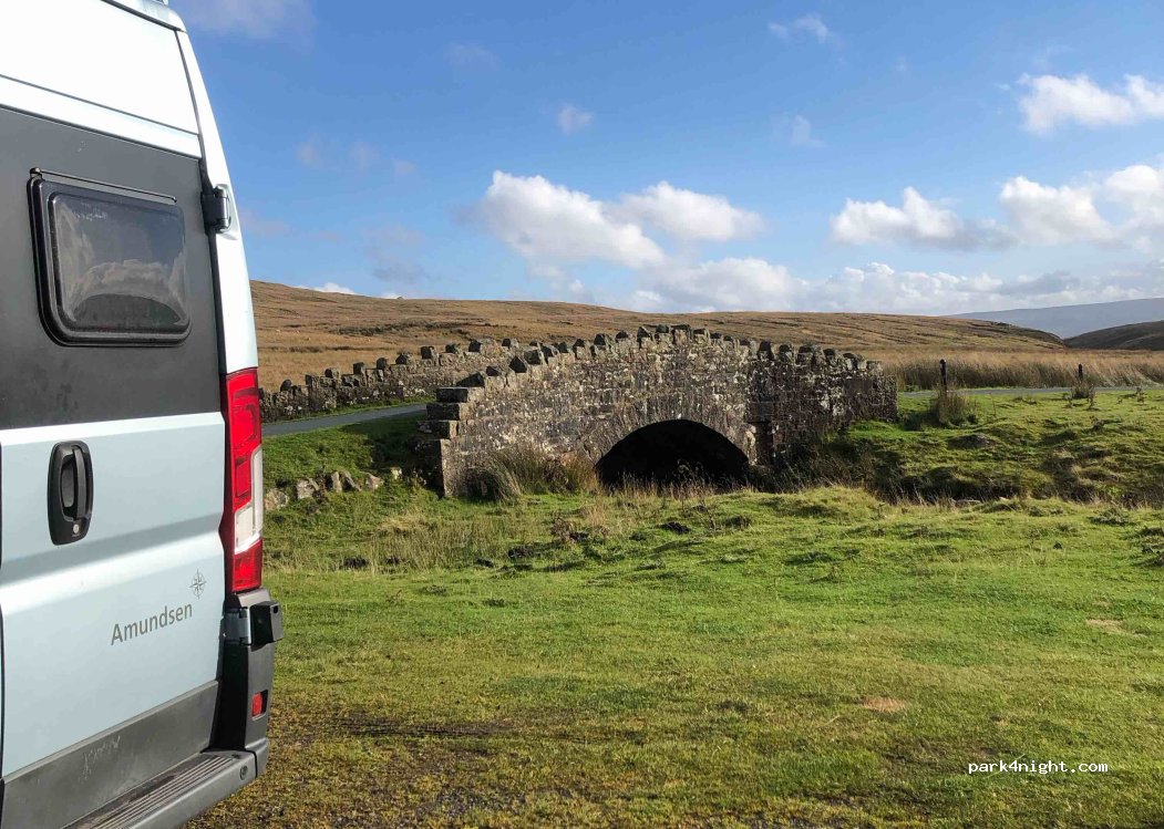 (DL11) - Pennine Way - Photo 2