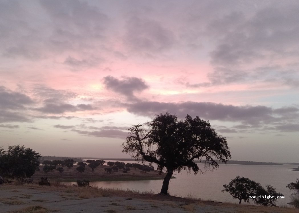 Campinho, Unnamed Road thumbnail 4