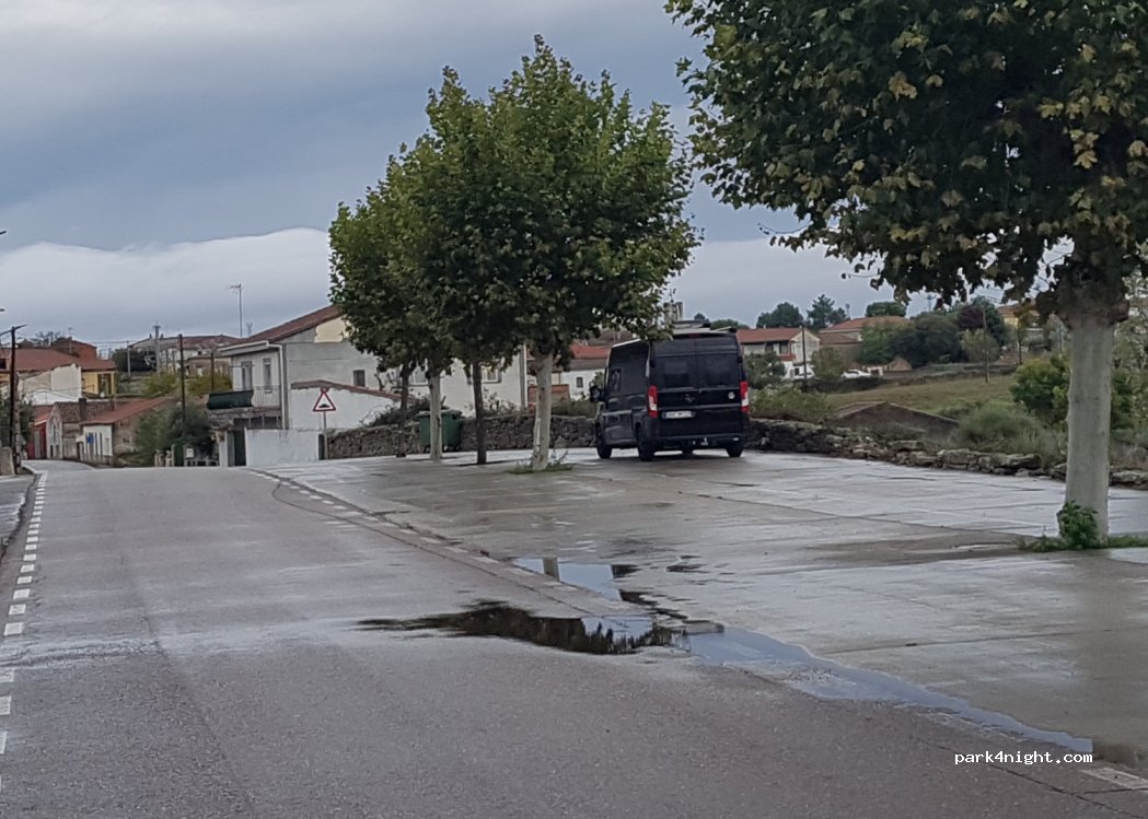 Fuentes de Oñoro, 54 Calle Pedro Mateos thumbnail 3