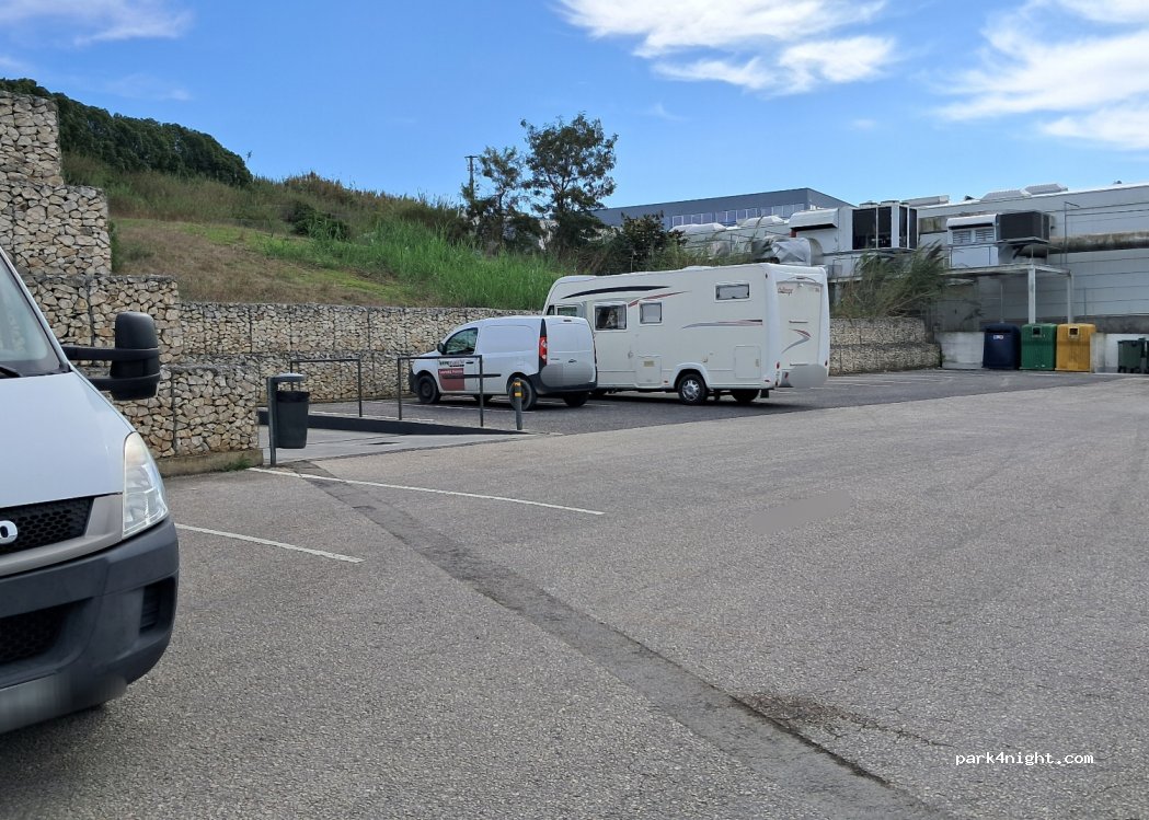 Lourinhã, 6 Rua Ildo Hermógenes da Silva Marques thumbnail 4