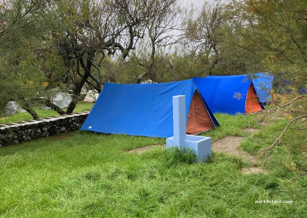 Parque de Campismo das Cinco Ribeiras thumbnail 3