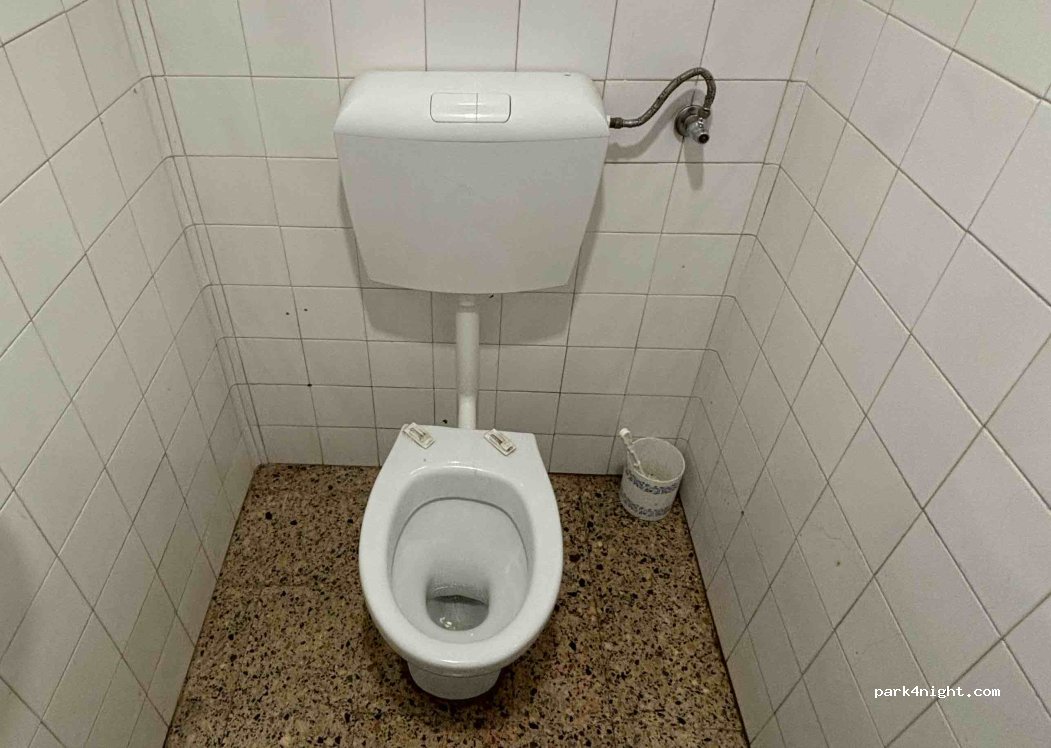 Colares,Av. Eugene Levy thumbnail 3