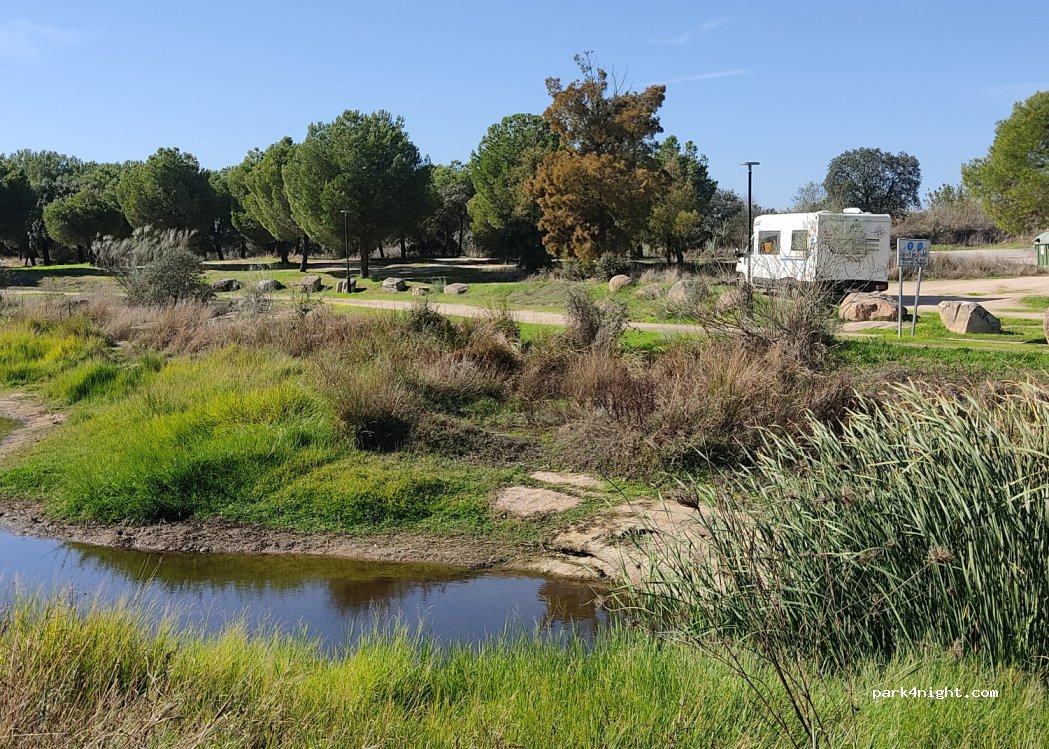 Mérida, 1 Avenida del Lago thumbnail 5