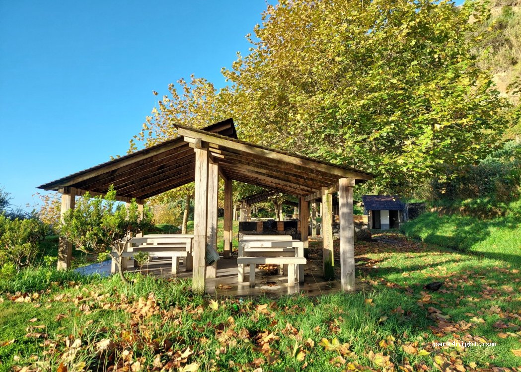 Ribeira Cha,Estr. Regional 1-1 thumbnail 3