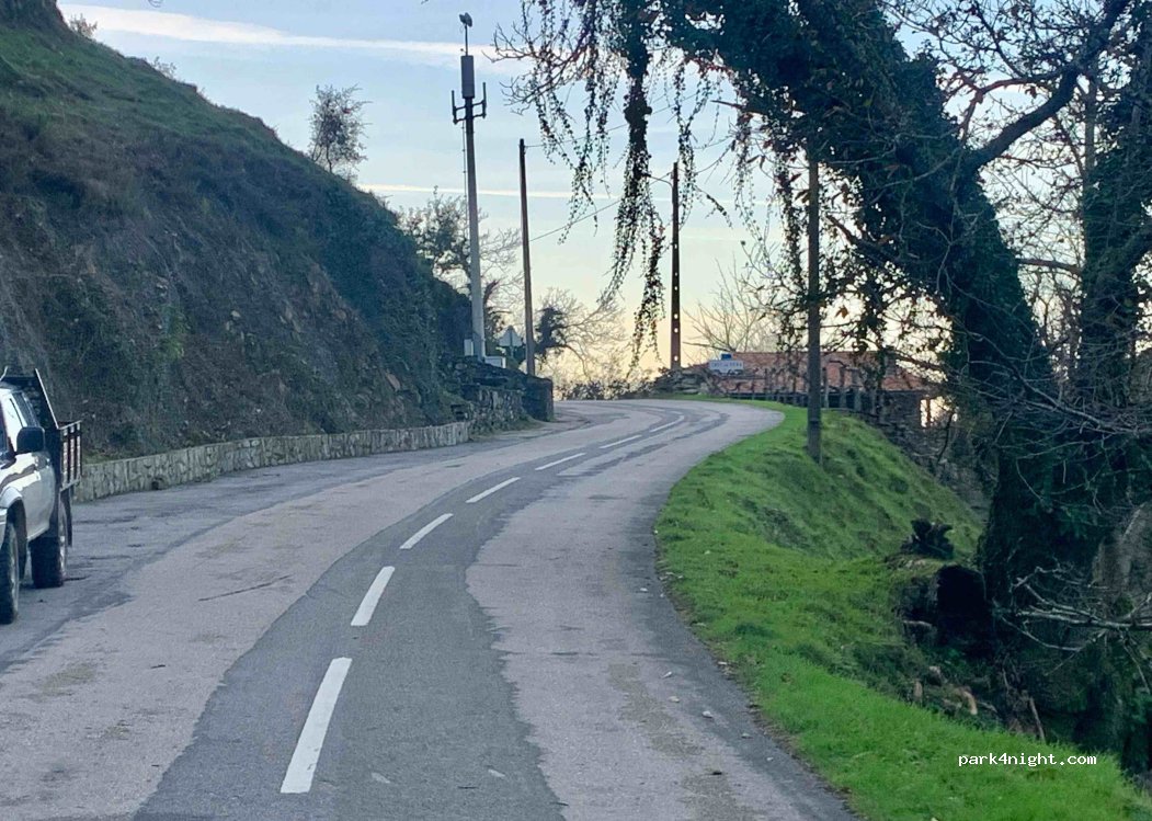 Lousã,N236 thumbnail 2