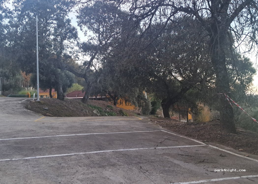 Villar de Plasencia,  CC-94 thumbnail 2