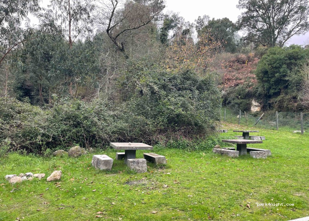 Monchique,Unnamed Road thumbnail 3