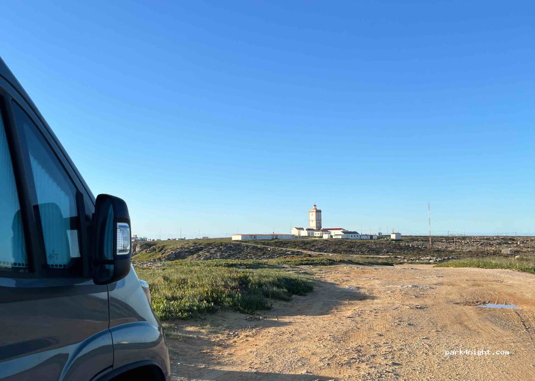 Peniche, 200 Estrada Marginal Sul thumbnail 4